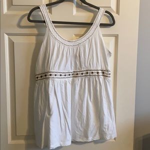 Aventura white embroidered tank large
